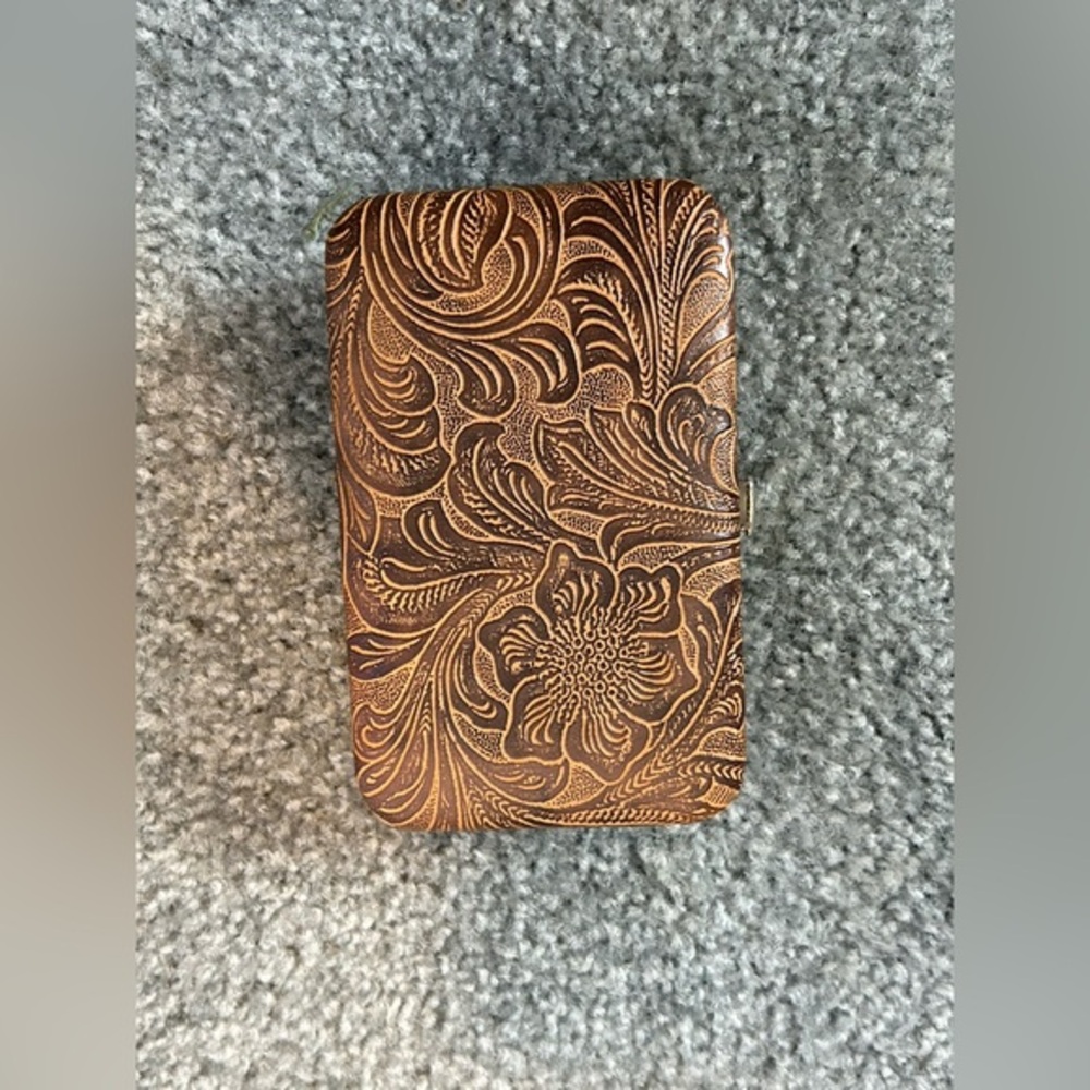 Metropolitan | Brown Floral Wallet | Vintage